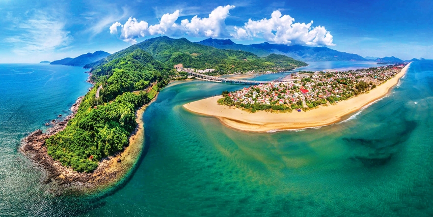 Bản tin du lịch Việt Nam và Hạ Long - ngày 22/9/2024