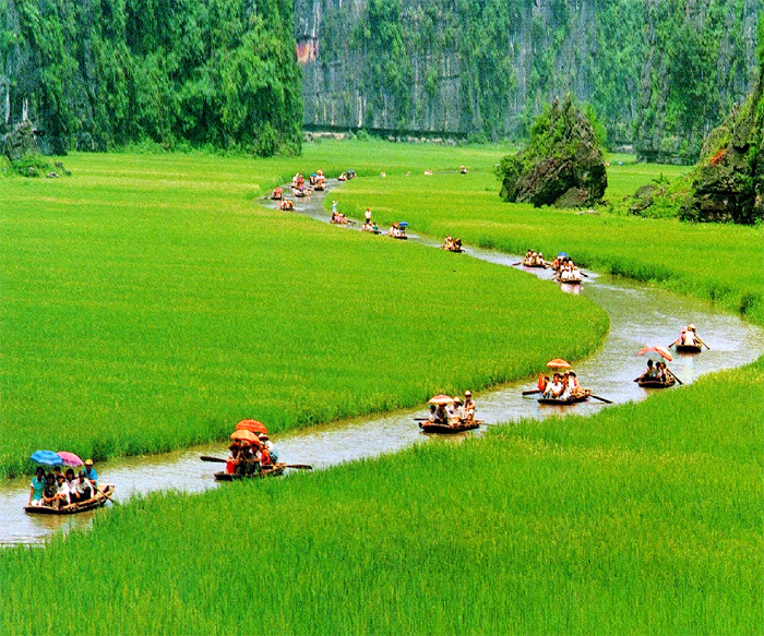 Tour du lịch Ninh Bình - Hoa Lư - Tam Cốc - Hang Múa - Đạp xe 1 ngày giá rẻ