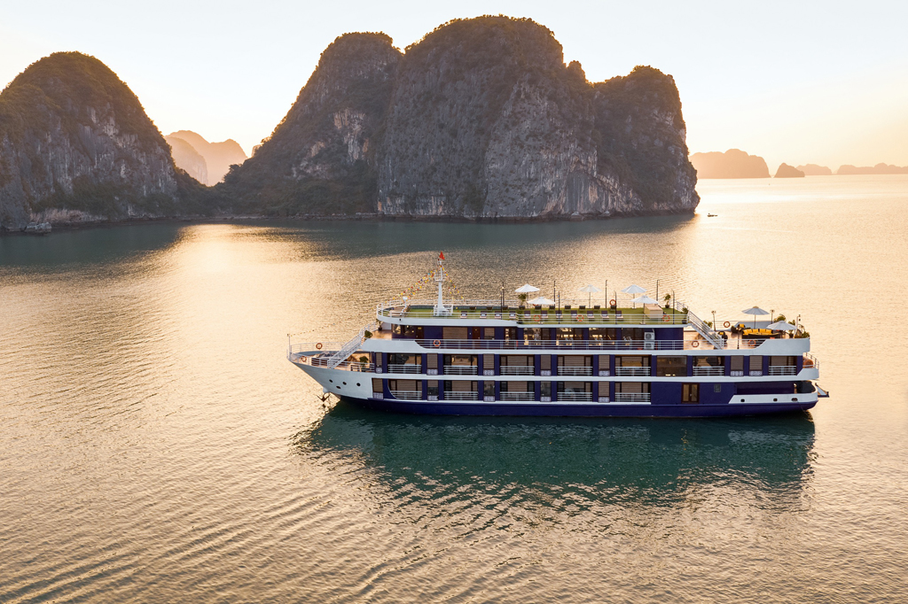 Du thuyền Hạ Long Dragon Bay Du thuyền Hạ Long Dragon Bay